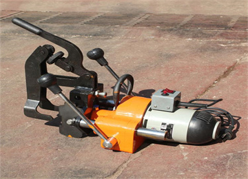 ZG-36电动钢轨钻孔机