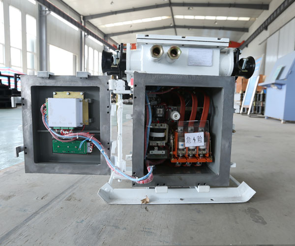 QJZ-120/1140(660)矿用隔爆兼本质安全型真空电磁起动器