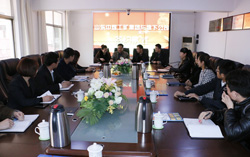 山东中煤工矿集团2014年承包方案签约仪式隆重举行