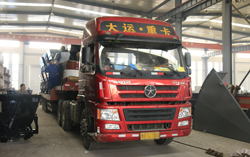 中煤集团30辆翻斗式矿车发往山西临汾