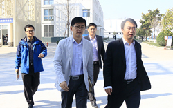 热烈欢迎高新区社会发展局领导莅临集团考察合作