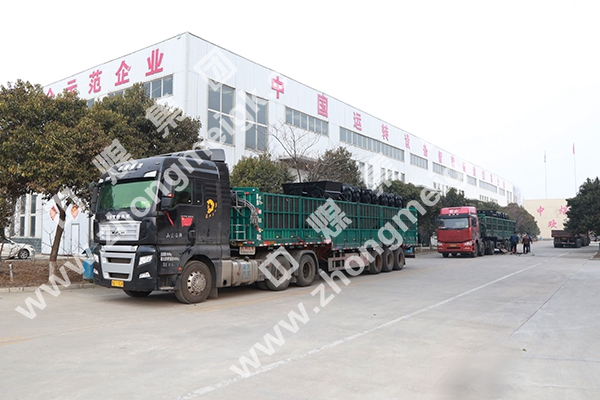 中煤集团一批翻斗式矿车发往内蒙古乌兰察布